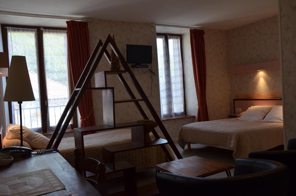 Logis Auberge De L'Allagnonette Saint-Poncy Zewnętrze zdjęcie