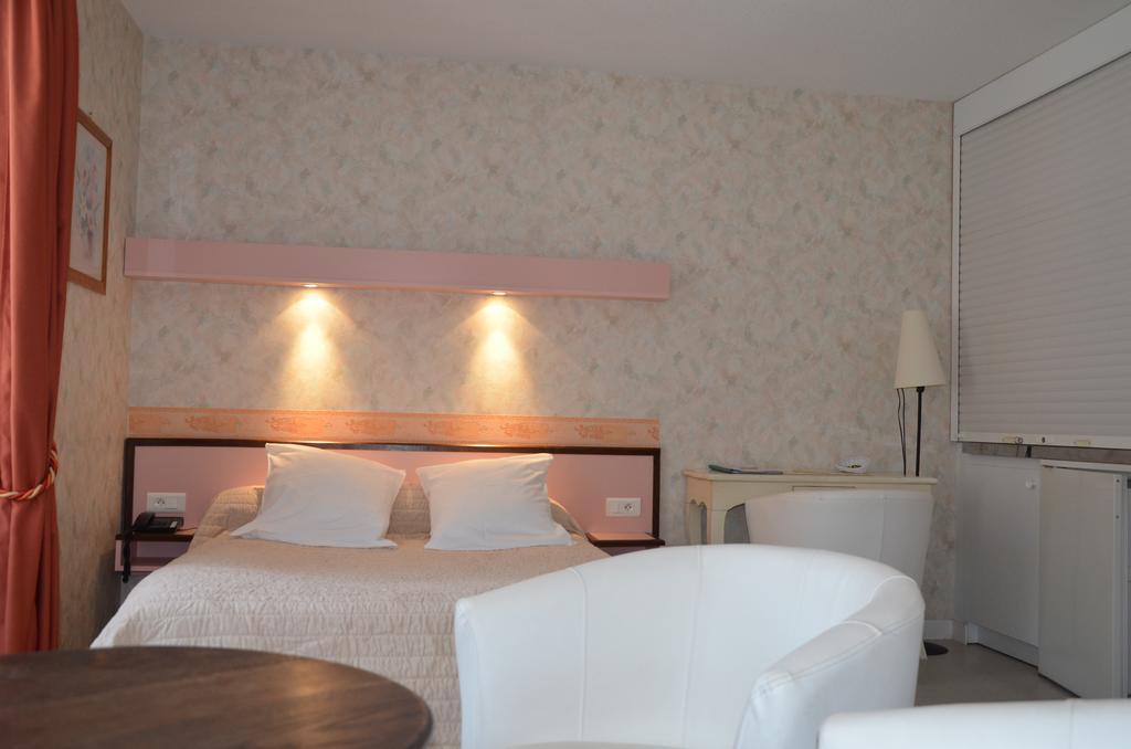 Logis Auberge De L'Allagnonette Saint-Poncy Zewnętrze zdjęcie