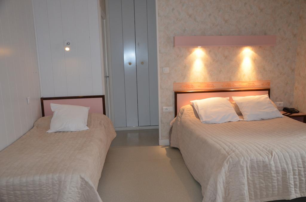 Logis Auberge De L'Allagnonette Saint-Poncy Zewnętrze zdjęcie
