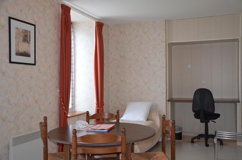 Logis Auberge De L'Allagnonette Saint-Poncy Zewnętrze zdjęcie
